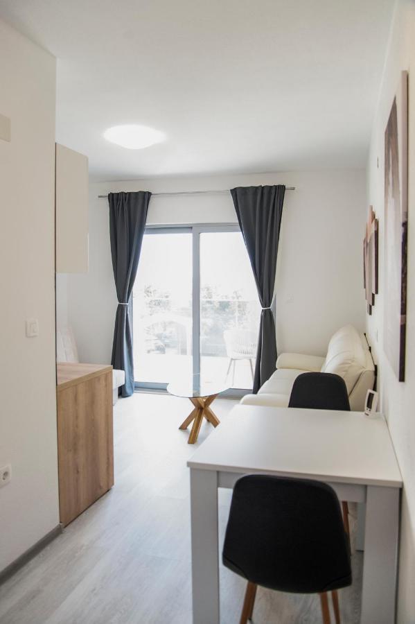 Soko Apartments Huoneistohotelli Soko Herceg Novi Exterior photo
